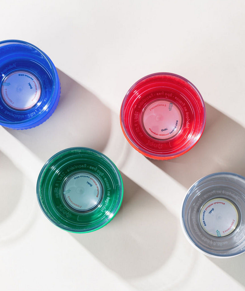 gobelets bleu vert rouge beige 